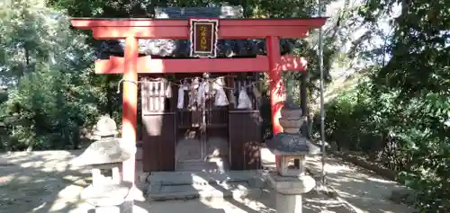 春日神社の末社