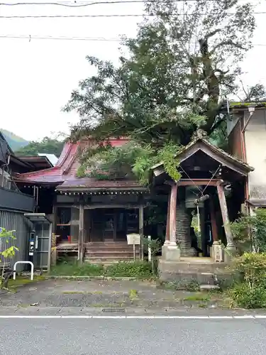 湯屋寺の本殿