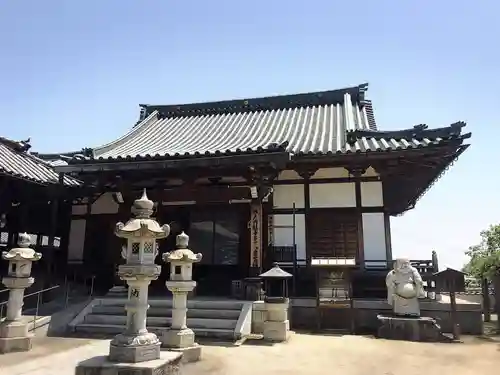 本性院の本殿・本堂