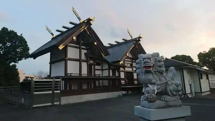 十二神社の本殿・本堂