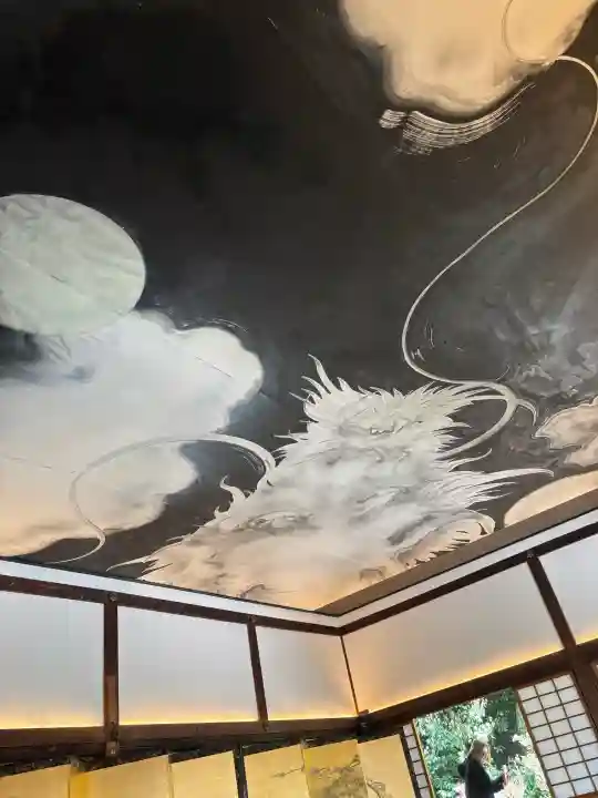 西来院の{uncategorized: "未分類", other: "その他", undefined: "問題あり", building: "その他建物", grave: "お墓", sacred_gate: "鳥居", guardian: "狛犬", statue: "像", buddha: "仏像", history: "歴史", nature: "自然", garden: "庭園", animal: "動物", pagoda: "塔", temizu: "手水舎", mountain_gate: "山門・神門", sanctuary: "本殿・本堂", subordinate: "末社・摂社", art: "芸術", scenery: "景色", jizo: "地蔵", ema: "絵馬", goshuin: "御朱印", omikuji: "おみくじ", items: "授与品その他", amulet: "お守り", goshuincho: "御朱印帳", eats: "食事", festival: "お祭り", votive_dance: "神楽", shichigosan: "七五三参", wedding: "結婚式", experience: "体験その他", initially: "初詣", around: "周辺", anti_infection: "感染症対策"}