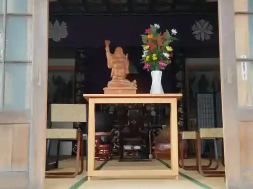 養命寺の本殿・本堂