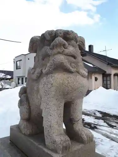 瑞穂神社の狛犬