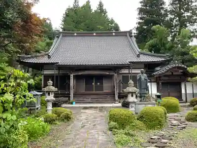善導寺の本殿・本堂
