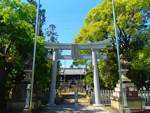 八幡神社の鳥居