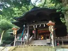 阿治古神社の本殿