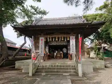 片瀬諏訪神社の本殿・本堂