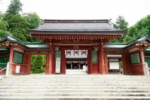 志波彦神社・鹽竈神社の山門・神門