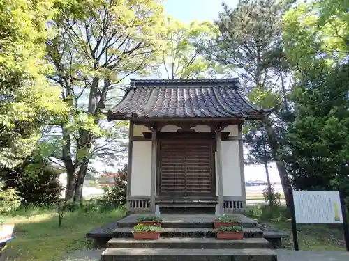 楢本神社の末社