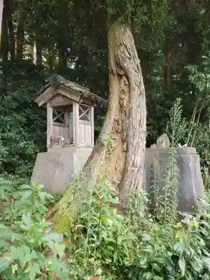 水戸田稲荷神社の末社・摂社