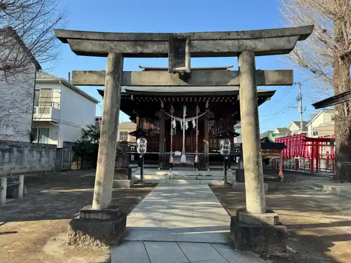 白山神社の{uncategorized: "未分類", other: "その他", undefined: "問題あり", building: "その他建物", grave: "お墓", sacred_gate: "鳥居", guardian: "狛犬", statue: "像", buddha: "仏像", history: "歴史", nature: "自然", garden: "庭園", animal: "動物", pagoda: "塔", temizu: "手水舎", mountain_gate: "山門・神門", sanctuary: "本殿・本堂", subordinate: "末社・摂社", art: "芸術", scenery: "景色", jizo: "地蔵", ema: "絵馬", goshuin: "御朱印", omikuji: "おみくじ", items: "授与品その他", amulet: "お守り", goshuincho: "御朱印帳", eats: "食事", festival: "お祭り", votive_dance: "神楽", shichigosan: "七五三参", wedding: "結婚式", experience: "体験その他", initially: "初詣", around: "周辺", anti_infection: "感染症対策"}