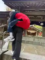 宗像大社中津宮の{uncategorized: "未分類", other: "その他", undefined: "問題あり", building: "その他建物", grave: "お墓", sacred_gate: "鳥居", guardian: "狛犬", statue: "像", buddha: "仏像", history: "歴史", nature: "自然", garden: "庭園", animal: "動物", pagoda: "塔", temizu: "手水舎", mountain_gate: "山門・神門", sanctuary: "本殿・本堂", subordinate: "末社・摂社", art: "芸術", scenery: "景色", jizo: "地蔵", ema: "絵馬", goshuin: "御朱印", omikuji: "おみくじ", items: "授与品その他", amulet: "お守り", goshuincho: "御朱印帳", eats: "食事", festival: "お祭り", votive_dance: "神楽", shichigosan: "七五三参", wedding: "結婚式", experience: "体験その他", initially: "初詣", around: "周辺", anti_infection: "感染症対策"}