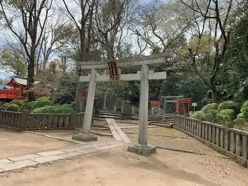 根津神社の鳥居