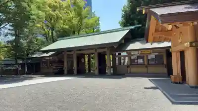 東郷神社の{uncategorized: "未分類", other: "その他", undefined: "問題あり", building: "その他建物", grave: "お墓", sacred_gate: "鳥居", guardian: "狛犬", statue: "像", buddha: "仏像", history: "歴史", nature: "自然", garden: "庭園", animal: "動物", pagoda: "塔", temizu: "手水舎", mountain_gate: "山門・神門", sanctuary: "本殿・本堂", subordinate: "末社・摂社", art: "芸術", scenery: "景色", jizo: "地蔵", ema: "絵馬", goshuin: "御朱印", omikuji: "おみくじ", items: "授与品その他", amulet: "お守り", goshuincho: "御朱印帳", eats: "食事", festival: "お祭り", votive_dance: "神楽", shichigosan: "七五三参", wedding: "結婚式", experience: "体験その他", initially: "初詣", around: "周辺", anti_infection: "感染症対策"}