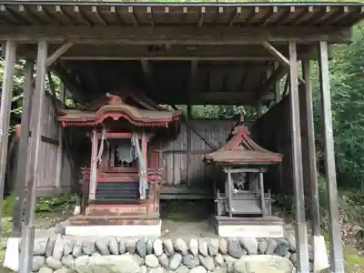 宇藝神社の末社・摂社