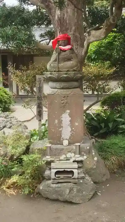 極楽寺(霊鷲山感應院極楽律寺)の地蔵