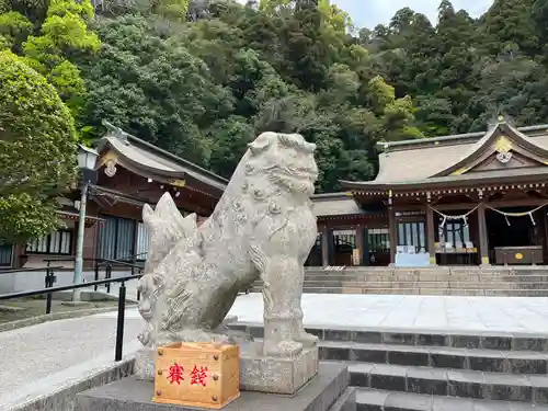 鹿児島縣護國神社の狛犬