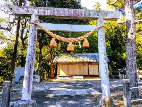 熊野神社（乙方熊野神社）の鳥居