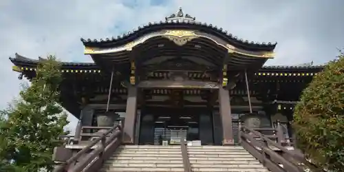 錫杖寺の本殿・本堂