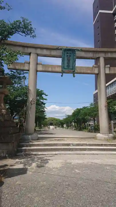 尾張大國霊神社(国府宮)の鳥居