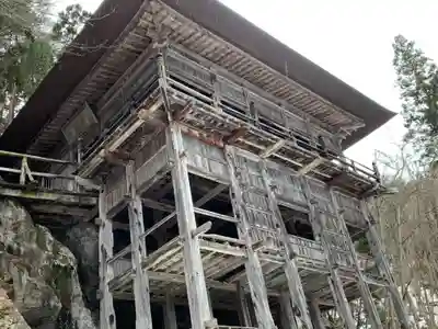 左下り観音堂の本殿・本堂