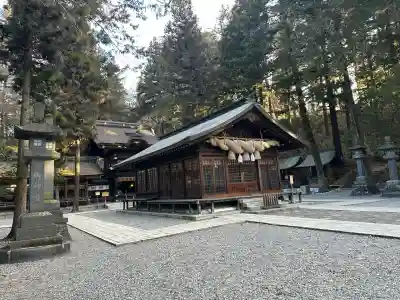 諏訪大社下社春宮(長野県)