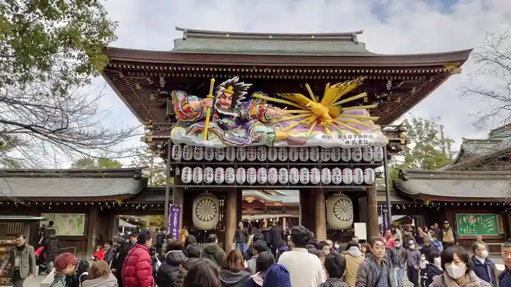 寒川神社の山門・神門