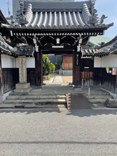 本妙寺の山門