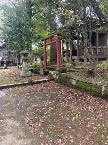 跡江神社の{uncategorized: "未分類", other: "その他", undefined: "問題あり", building: "その他建物", grave: "お墓", sacred_gate: "鳥居", guardian: "狛犬", statue: "像", buddha: "仏像", history: "歴史", nature: "自然", garden: "庭園", animal: "動物", pagoda: "塔", temizu: "手水舎", mountain_gate: "山門・神門", sanctuary: "本殿・本堂", subordinate: "末社・摂社", art: "芸術", scenery: "景色", jizo: "地蔵", ema: "絵馬", goshuin: "御朱印", omikuji: "おみくじ", items: "授与品その他", amulet: "お守り", goshuincho: "御朱印帳", eats: "食事", festival: "お祭り", votive_dance: "神楽", shichigosan: "七五三参", wedding: "結婚式", experience: "体験その他", initially: "初詣", around: "周辺", anti_infection: "感染症対策"}