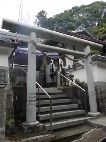 霊明神社の鳥居