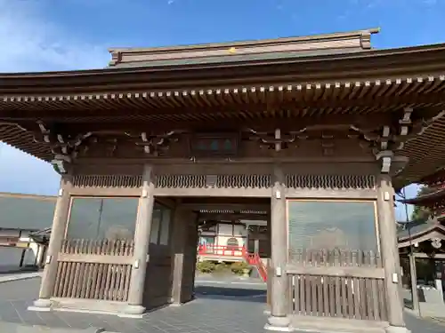 鳳台院の山門・神門