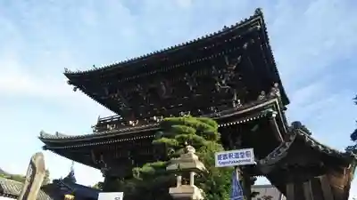 清凉寺のその他建物