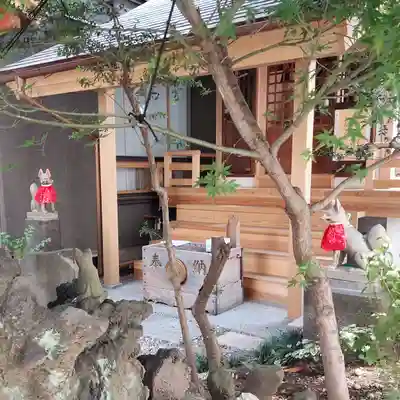 五十稲荷神社(栄寿稲荷神社)の本殿・本堂