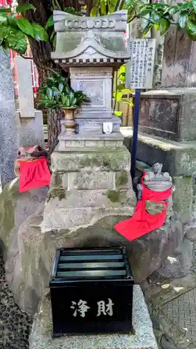 豊川稲荷東京別院の末社・摂社