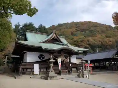 糸碕神社の本殿・本堂