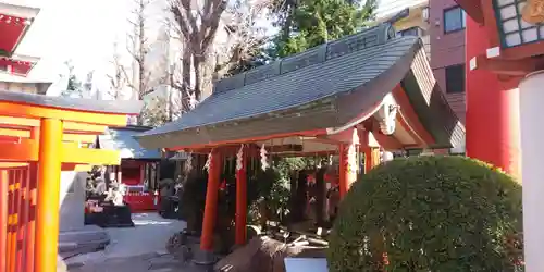京濱伏見稲荷神社の手水舎