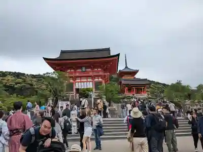 清水寺の山門・神門