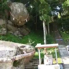 釣石神社の建物その他