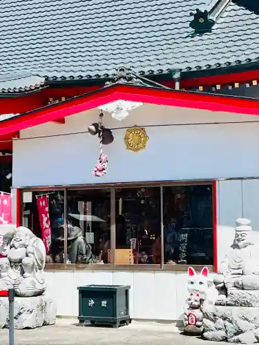 前橋厄除大師 蓮花院の{uncategorized: "未分類", other: "その他", undefined: "問題あり", building: "その他建物", grave: "お墓", sacred_gate: "鳥居", guardian: "狛犬", statue: "像", buddha: "仏像", history: "歴史", nature: "自然", garden: "庭園", animal: "動物", pagoda: "塔", temizu: "手水舎", mountain_gate: "山門・神門", sanctuary: "本殿・本堂", subordinate: "末社・摂社", art: "芸術", scenery: "景色", jizo: "地蔵", ema: "絵馬", goshuin: "御朱印", omikuji: "おみくじ", items: "授与品その他", amulet: "お守り", goshuincho: "御朱印帳", eats: "食事", festival: "お祭り", votive_dance: "神楽", shichigosan: "七五三参", wedding: "結婚式", experience: "体験その他", initially: "初詣", around: "周辺", anti_infection: "感染症対策"}