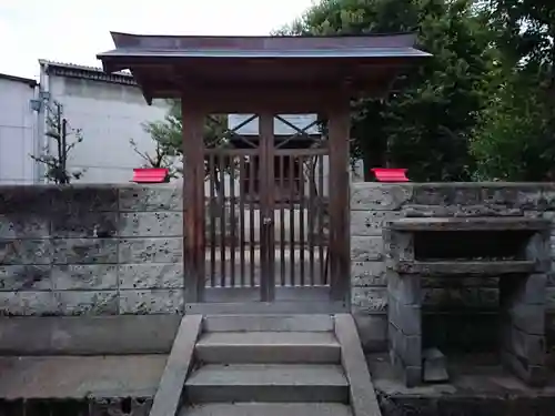 諏訪神社の山門・神門