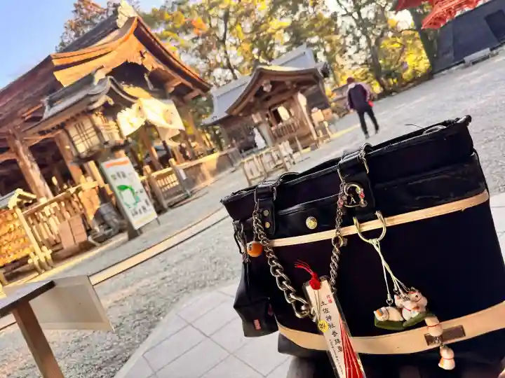 土佐神社の{uncategorized: "未分類", other: "その他", undefined: "問題あり", building: "その他建物", grave: "お墓", sacred_gate: "鳥居", guardian: "狛犬", statue: "像", buddha: "仏像", history: "歴史", nature: "自然", garden: "庭園", animal: "動物", pagoda: "塔", temizu: "手水舎", mountain_gate: "山門・神門", sanctuary: "本殿・本堂", subordinate: "末社・摂社", art: "芸術", scenery: "景色", jizo: "地蔵", ema: "絵馬", goshuin: "御朱印", omikuji: "おみくじ", items: "授与品その他", amulet: "お守り", goshuincho: "御朱印帳", eats: "食事", festival: "お祭り", votive_dance: "神楽", shichigosan: "七五三参", wedding: "結婚式", experience: "体験その他", initially: "初詣", around: "周辺", anti_infection: "感染症対策"}