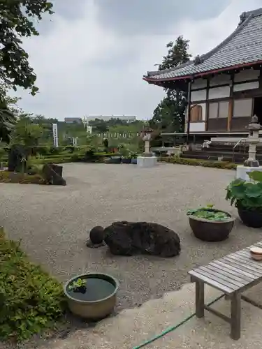 小山寺の庭園