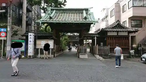 泉岳寺の山門・神門