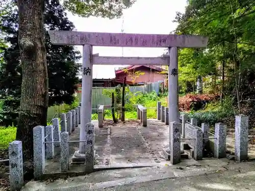 神明社（平地神明神社）の鳥居