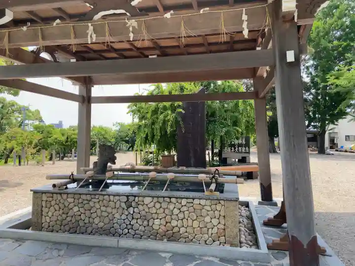 岡崎天満宮の手水舎
