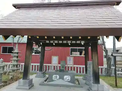 新川皇大神社の手水舎