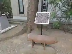 埼玉縣護國神社の建物その他