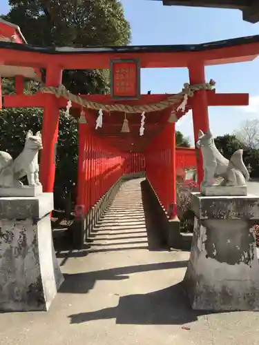 福徳稲荷神社の鳥居