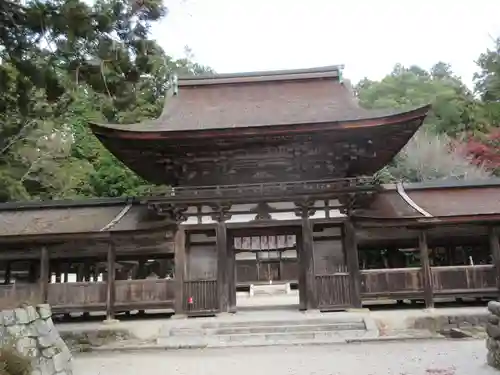 油日神社の山門・神門