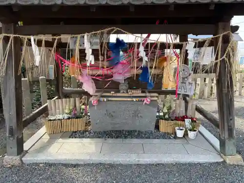 玉田神社の{uncategorized: "未分類", other: "その他", undefined: "問題あり", building: "その他建物", grave: "お墓", sacred_gate: "鳥居", guardian: "狛犬", statue: "像", buddha: "仏像", history: "歴史", nature: "自然", garden: "庭園", animal: "動物", pagoda: "塔", temizu: "手水舎", mountain_gate: "山門・神門", sanctuary: "本殿・本堂", subordinate: "末社・摂社", art: "芸術", scenery: "景色", jizo: "地蔵", ema: "絵馬", goshuin: "御朱印", omikuji: "おみくじ", items: "授与品その他", amulet: "お守り", goshuincho: "御朱印帳", eats: "食事", festival: "お祭り", votive_dance: "神楽", shichigosan: "七五三参", wedding: "結婚式", experience: "体験その他", initially: "初詣", around: "周辺", anti_infection: "感染症対策"}
